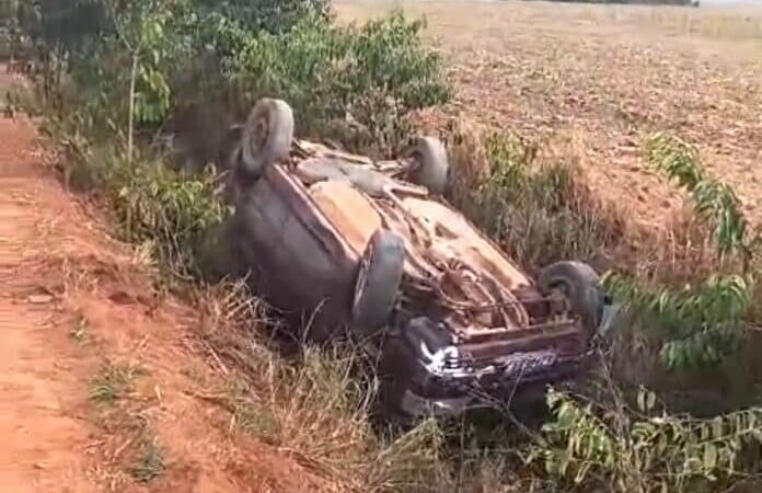 Homem morre em capotamento de carro em estrada de Sinop