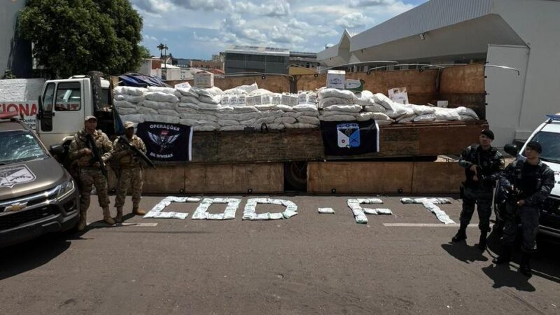 Operação integrada prende homem com carga de agrotóxicos contrabandeados avaliada em R$ 7,2 milhões